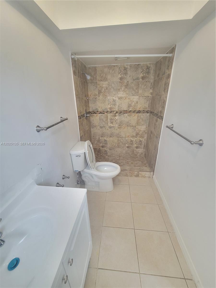 SANS SOUCI CONDO - Residential Lease