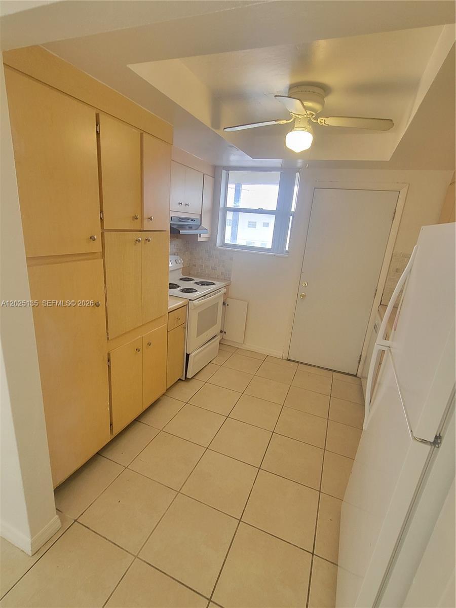 SANS SOUCI CONDO - Residential Lease