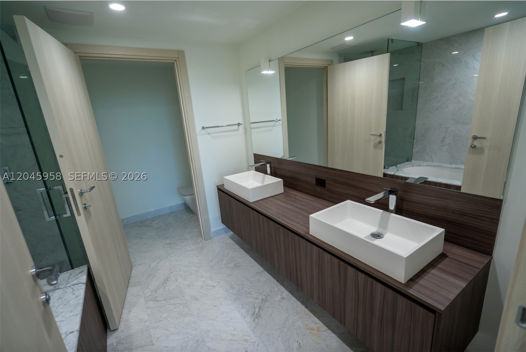 Brickell Flatiron - Residential Lease