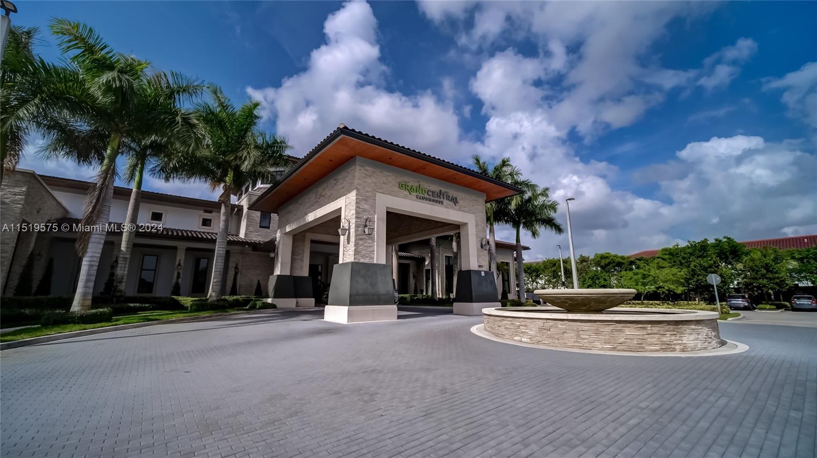 ST MAARTEN AT GRAND BAY C - Residential Lease