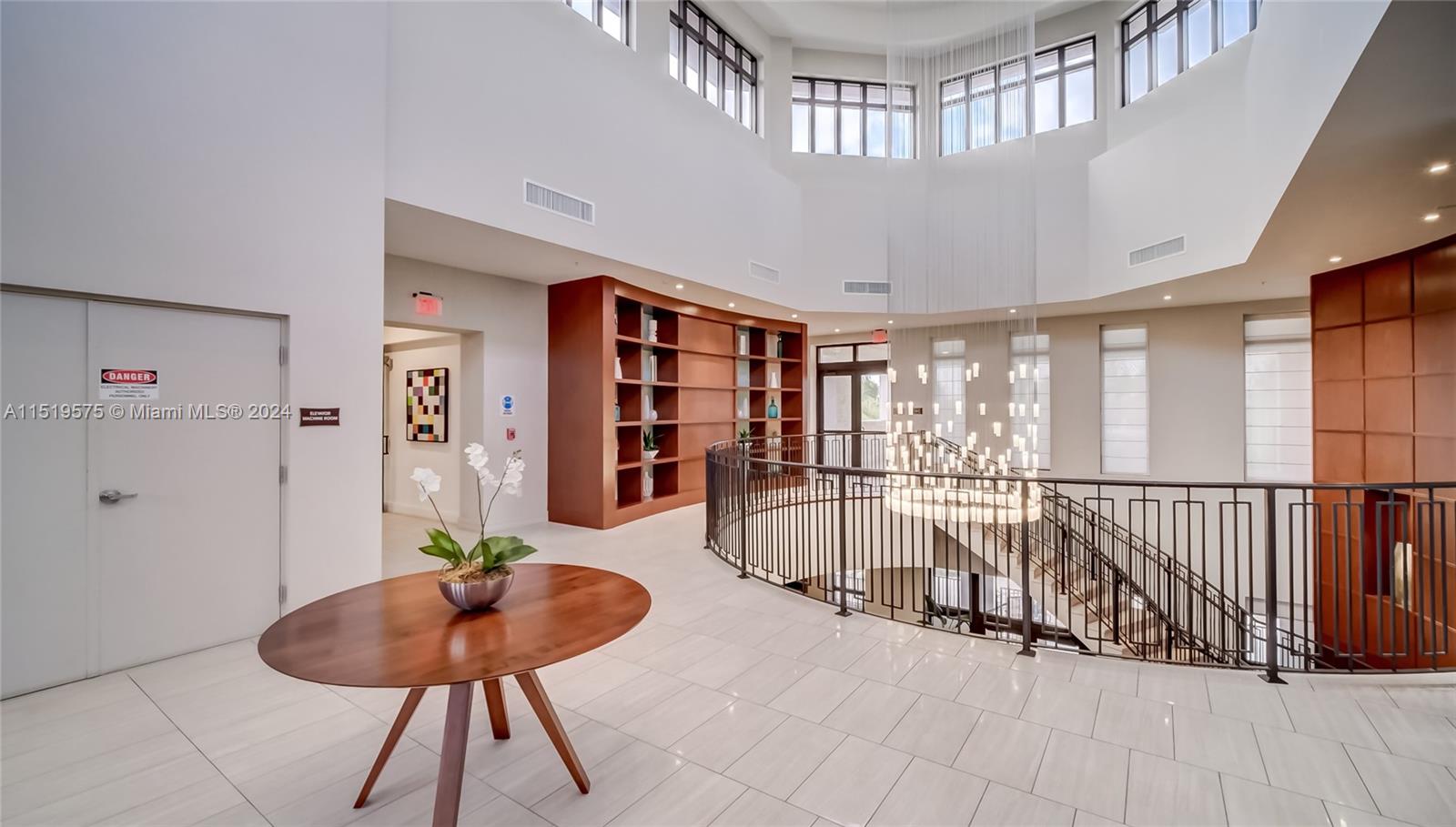 ST MAARTEN AT GRAND BAY C - Residential Lease