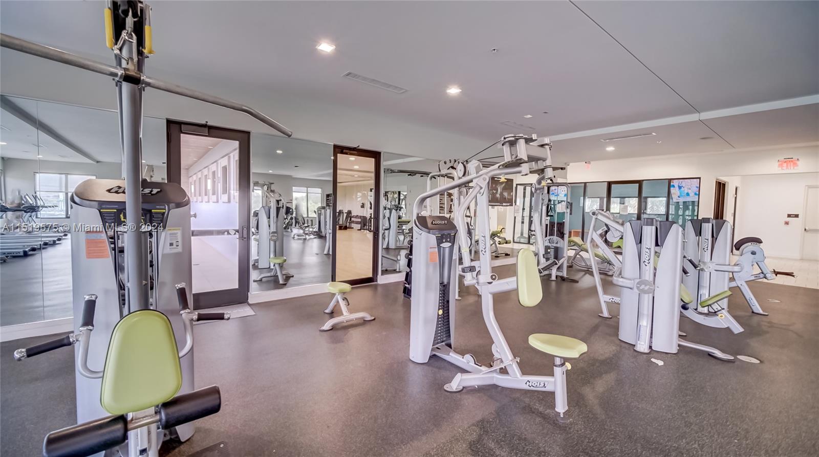 ST MAARTEN AT GRAND BAY C - Residential Lease