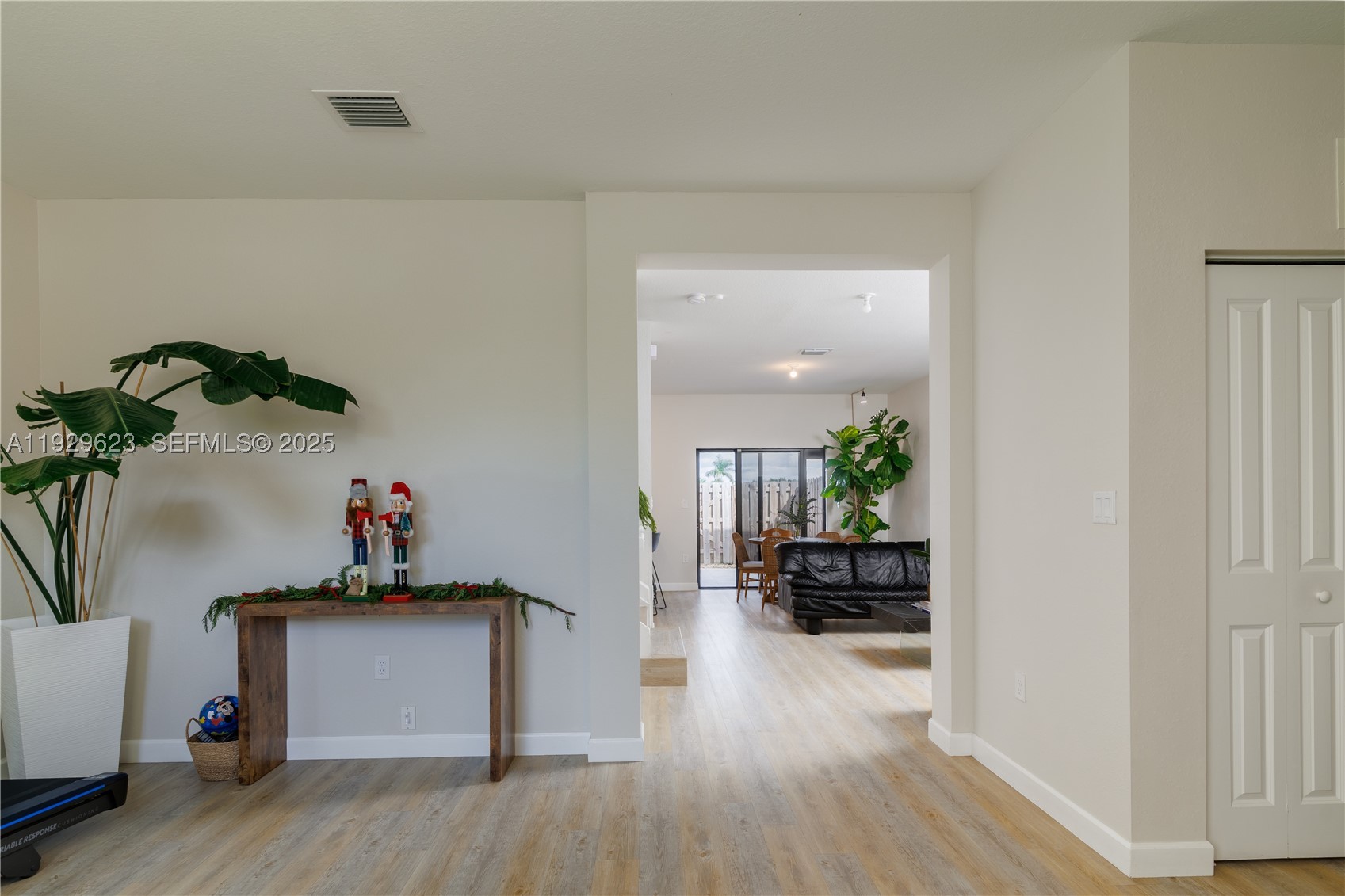 ENCLAVE SOUTH PHASE 2 - Residential