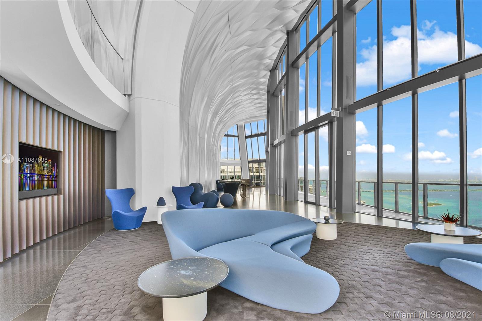 ONE THOUSAND MUSEUM - Residential