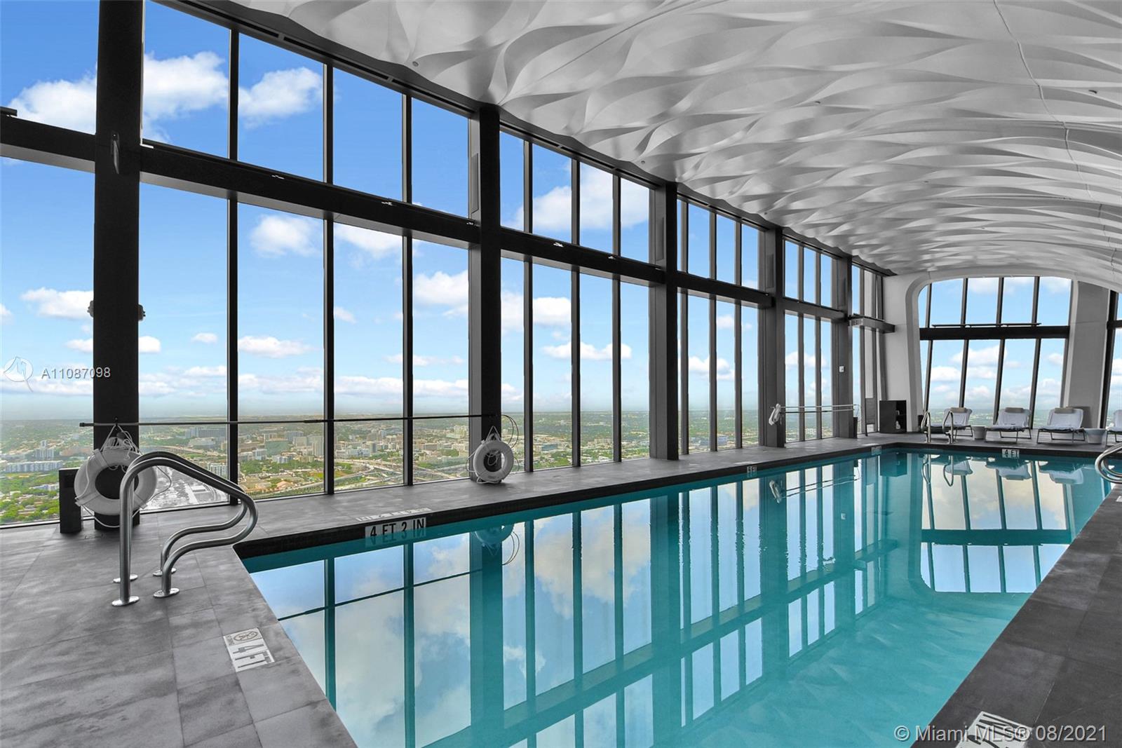 ONE THOUSAND MUSEUM - Residential