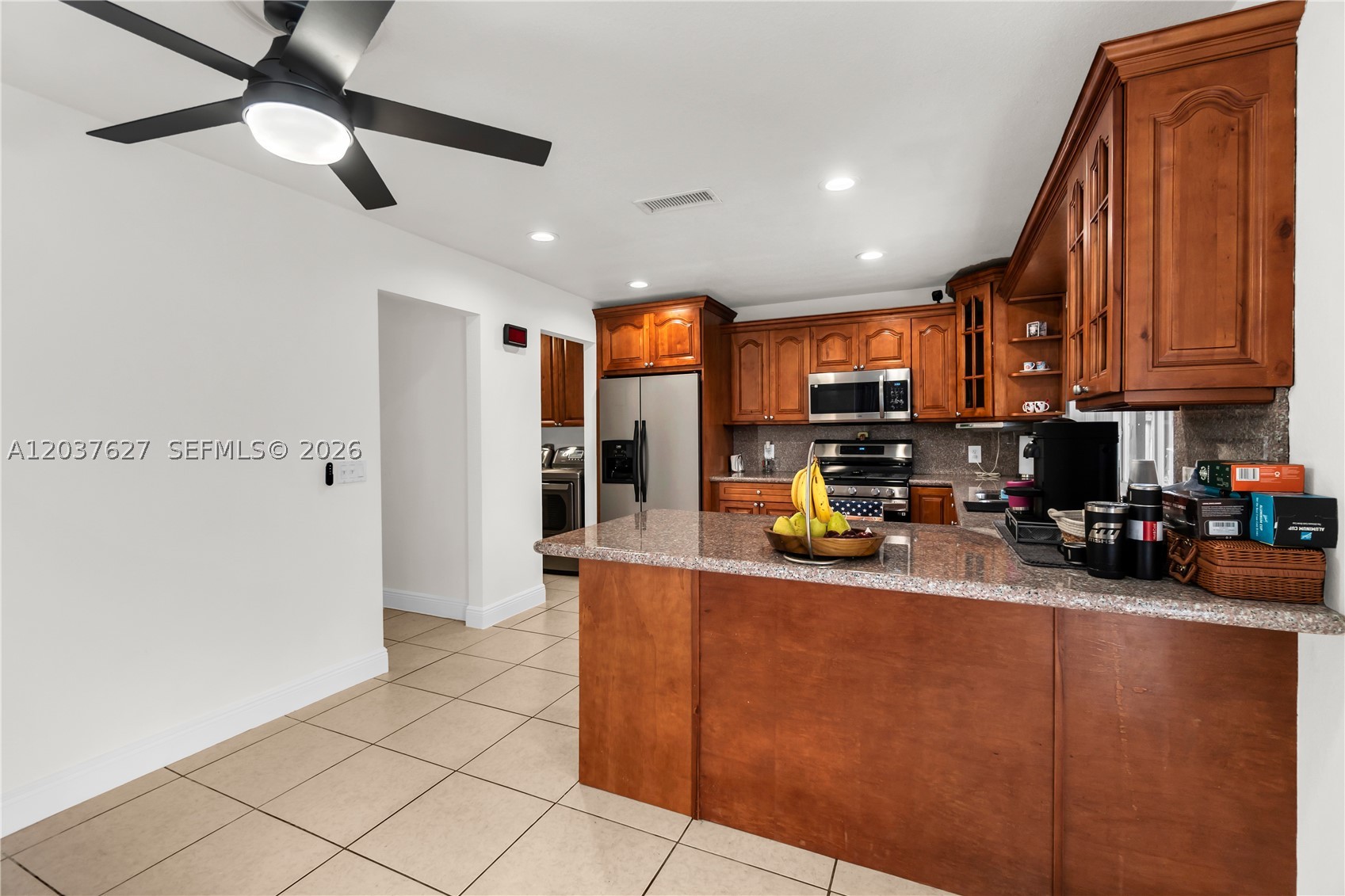 SUNRISE GOLF VILLAGE SEC - Residential