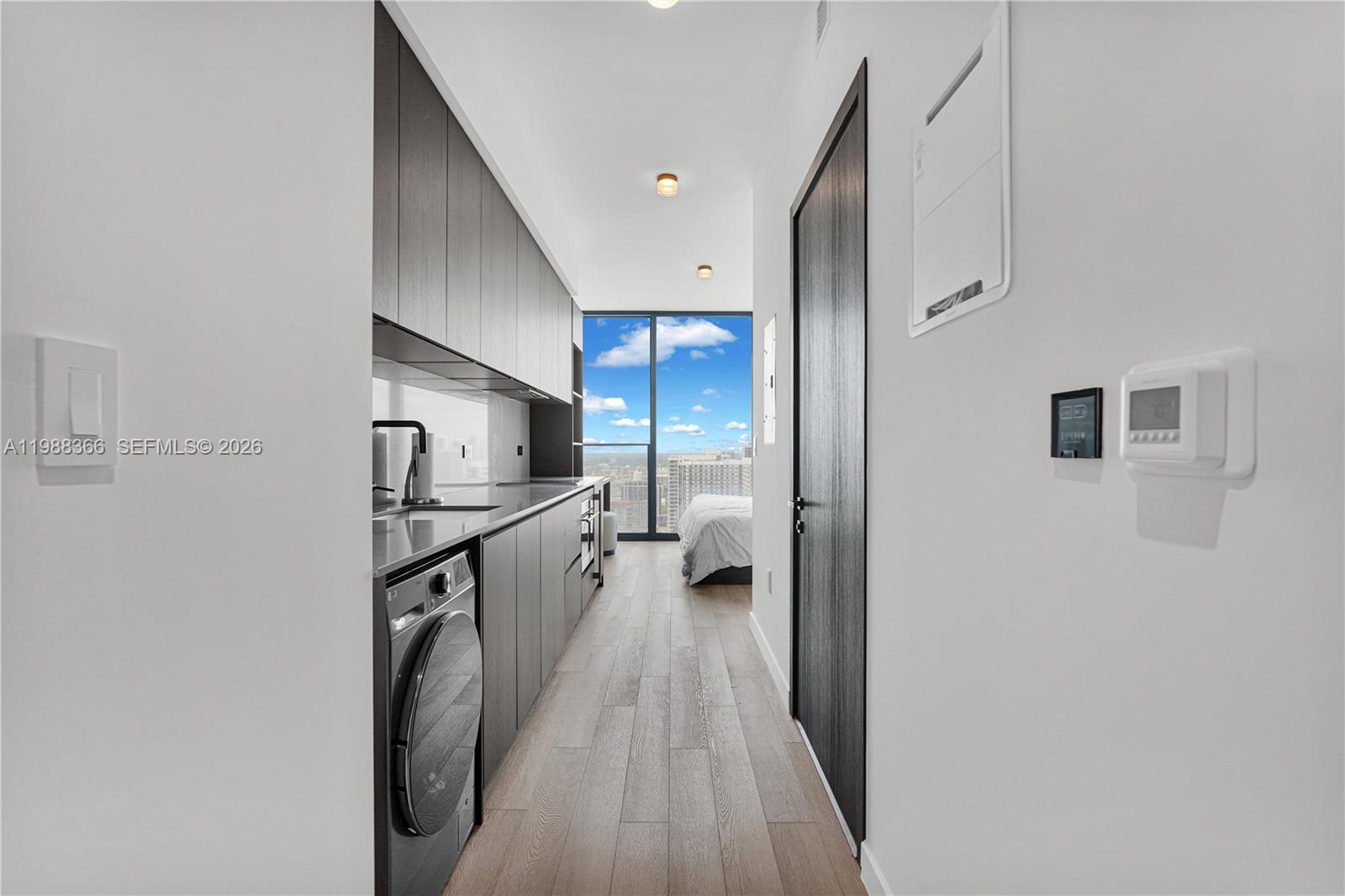 MIAMI NORTH - Residential