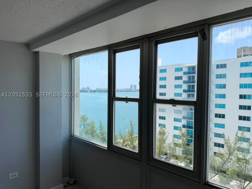 CARIBBEAN TOWERS CONDO - Residential Lease