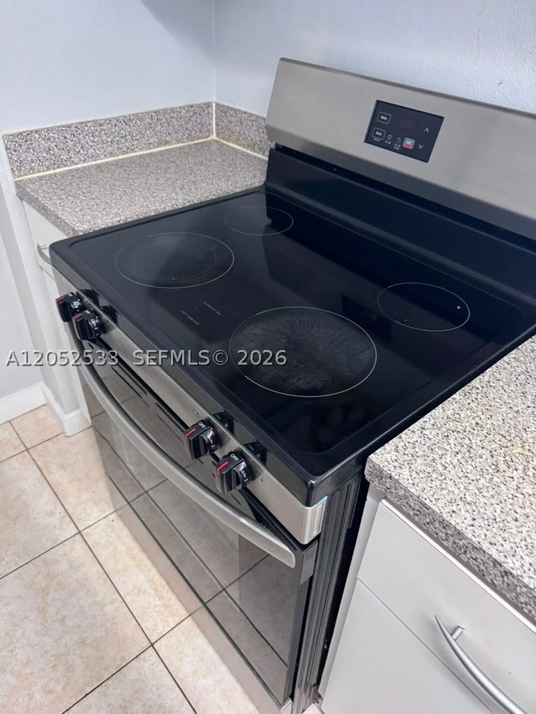 CARIBBEAN TOWERS CONDO - Residential Lease