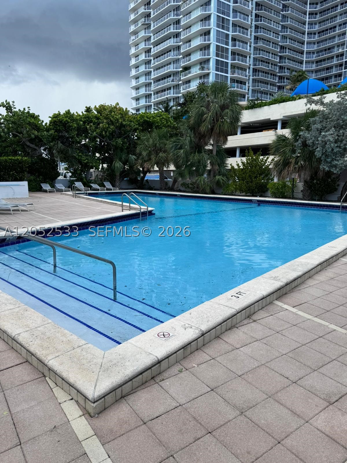 CARIBBEAN TOWERS CONDO - Residential Lease