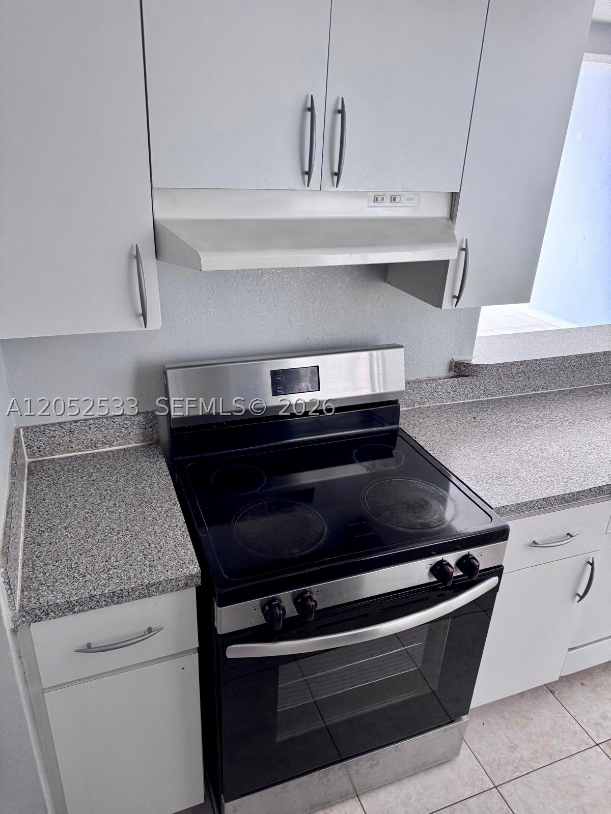 CARIBBEAN TOWERS CONDO - Residential Lease