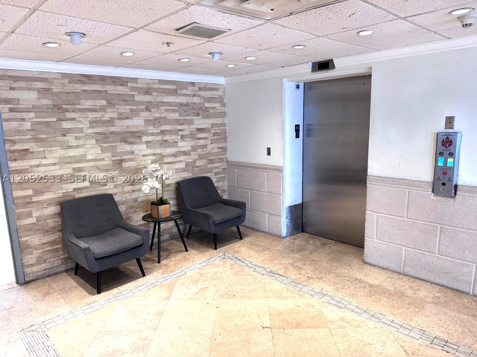 CARIBBEAN TOWERS CONDO - Residential Lease