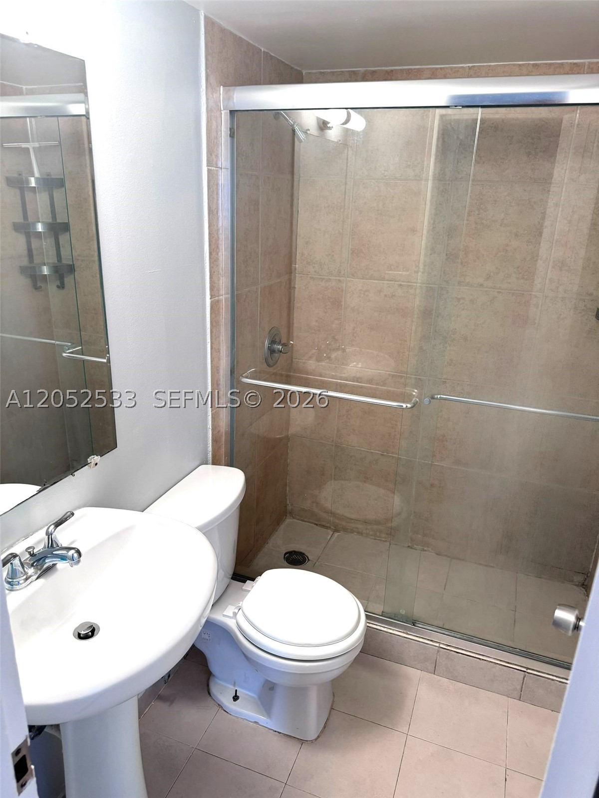 CARIBBEAN TOWERS CONDO - Residential Lease