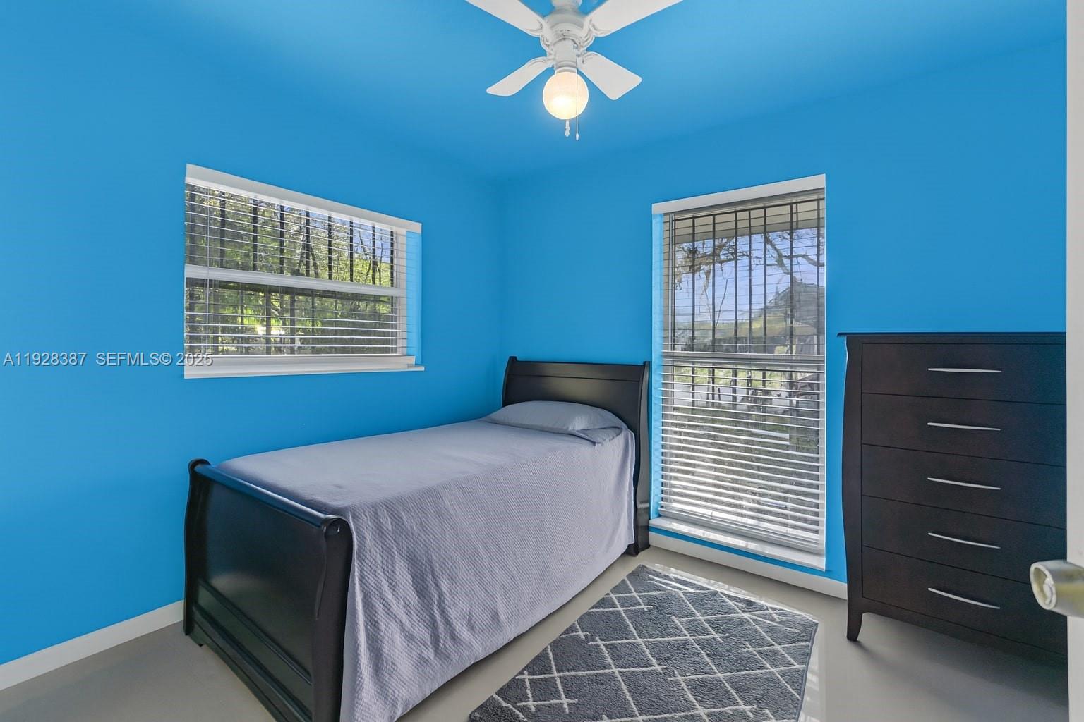 3RD ADDN TO STARLIGHT - Residential