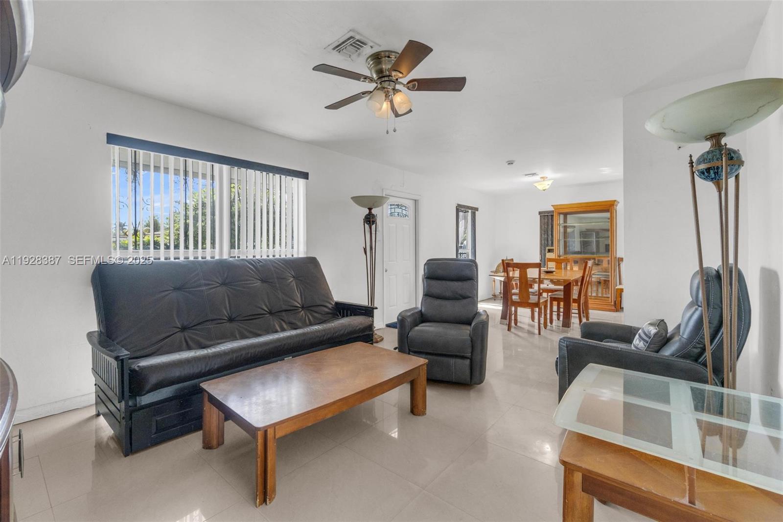 3RD ADDN TO STARLIGHT - Residential