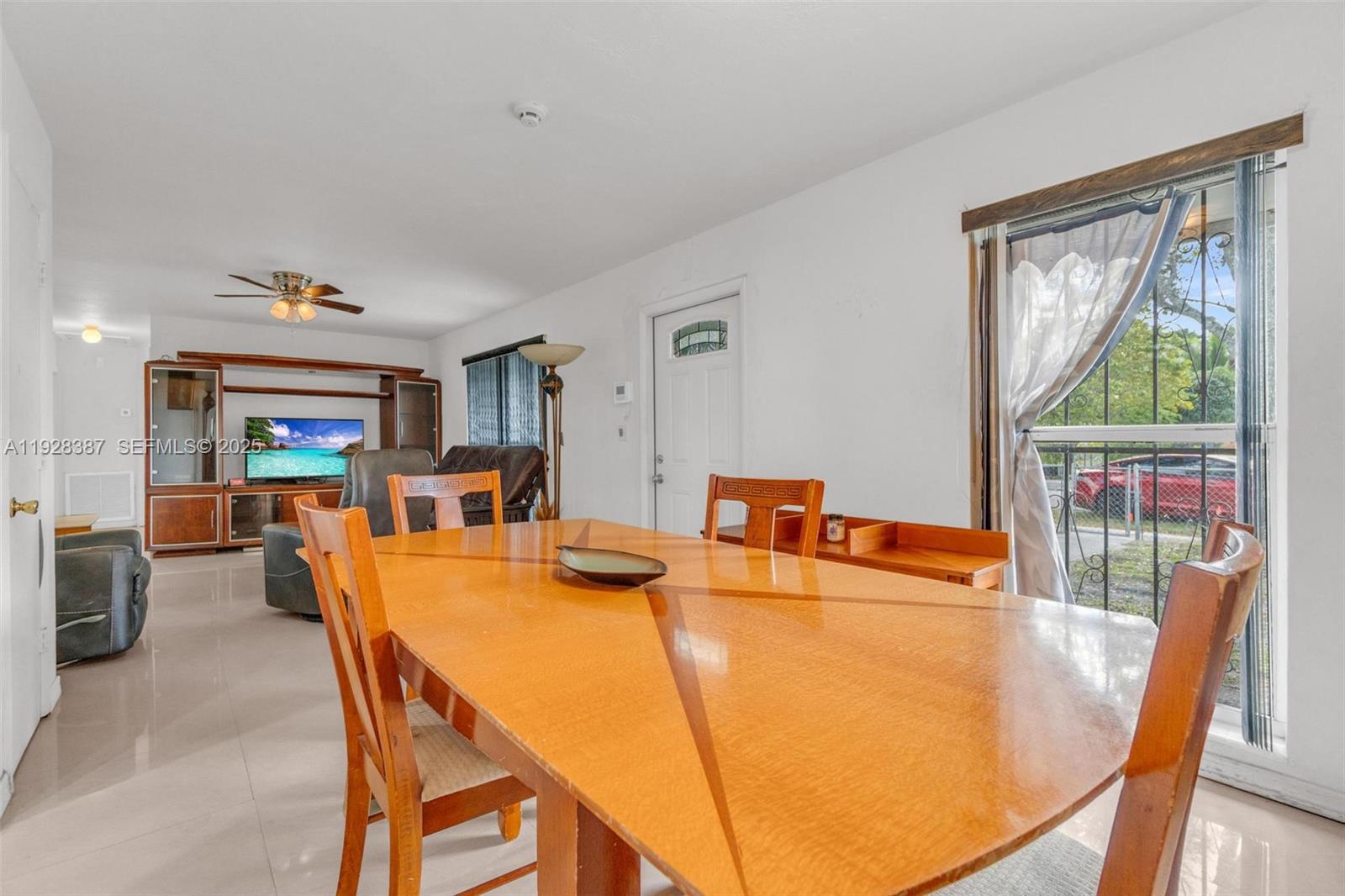 3RD ADDN TO STARLIGHT - Residential
