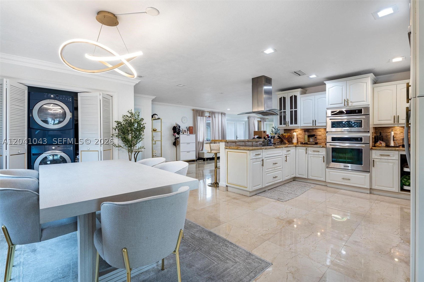 EASTERN SHORES - Residential