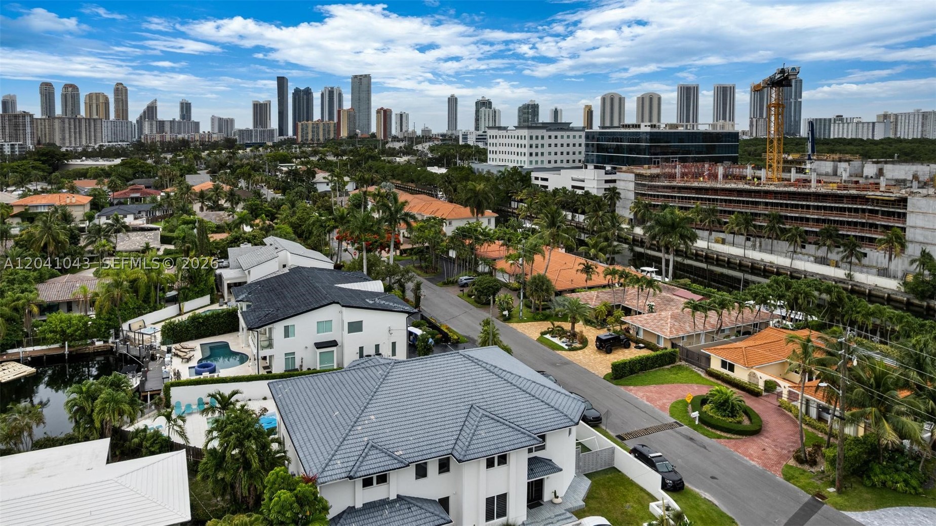 EASTERN SHORES - Residential