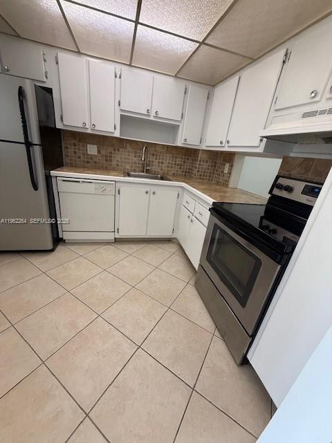 CAMBRIDGE HOUSE EAST - Residential Lease