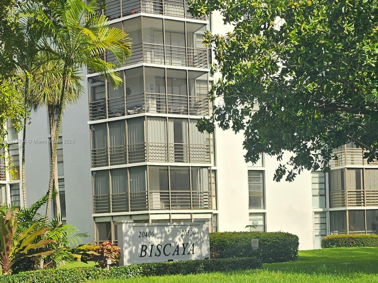 Coener unit, garden view, split level 2 bedroom 2 bath is now available in the highly-desirable Biscaya condominium.  
Our community is for 55+ individuals looking to be near everything:  Shopping, Banking, Eateries, Casinos, houses of worship and of course the Beach!  

This unit offers sizable closets, floor to ceiling windows, oversized white ceramic flooring.

The wraparound screened balcony is a blessing.  You will love it here!  Text the Listing agent for prompt personal tour.