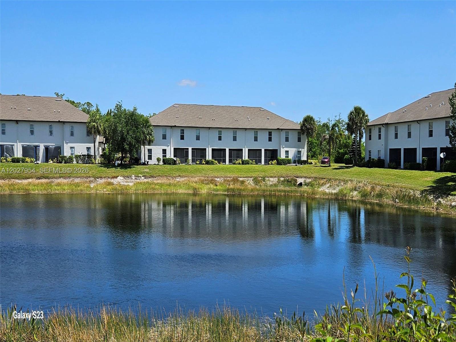 VISTA TOWNHOMES AT HERITA - Residential