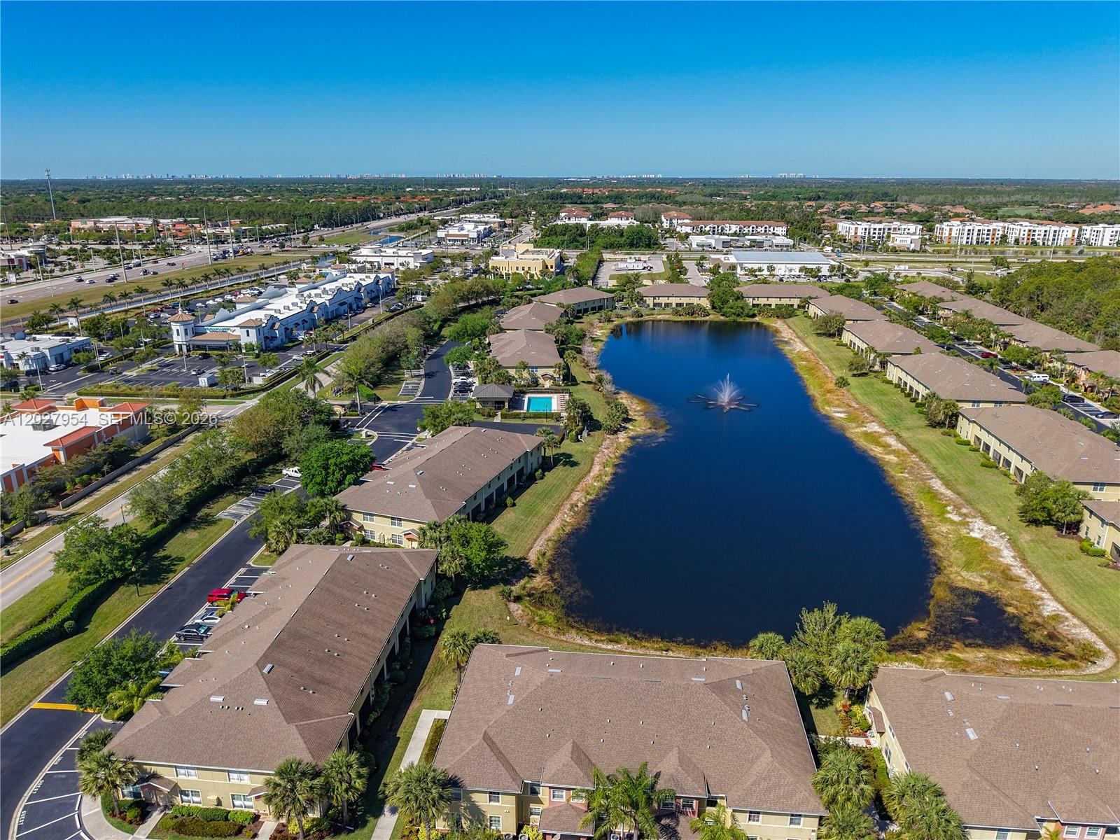 VISTA TOWNHOMES AT HERITA - Residential