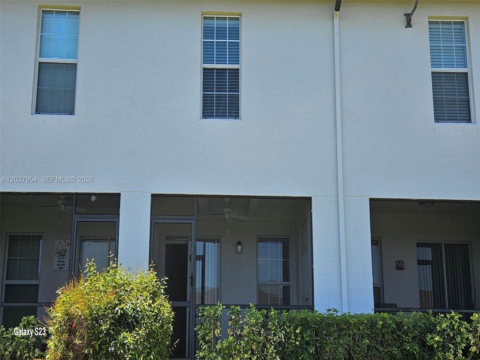 VISTA TOWNHOMES AT HERITA - Residential