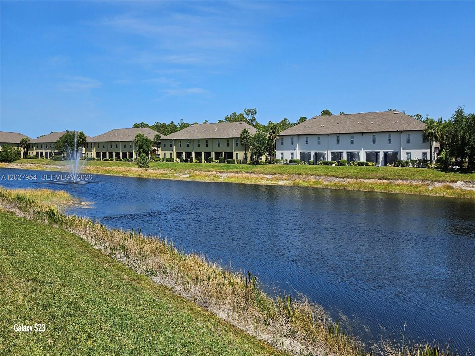 VISTA TOWNHOMES AT HERITA - Residential