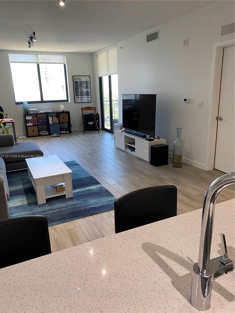 NINE AT MARY BRICKELL VIL - Residential Lease