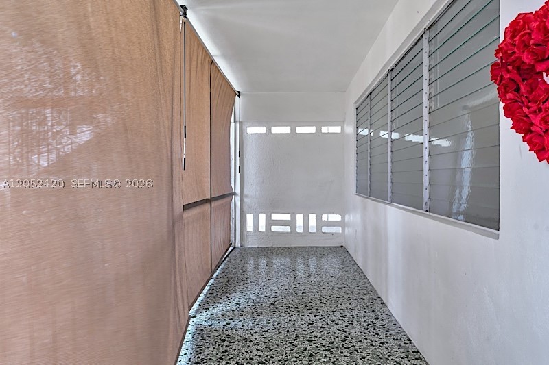 FLORIDIAN ARMS CONDO - Residential Lease