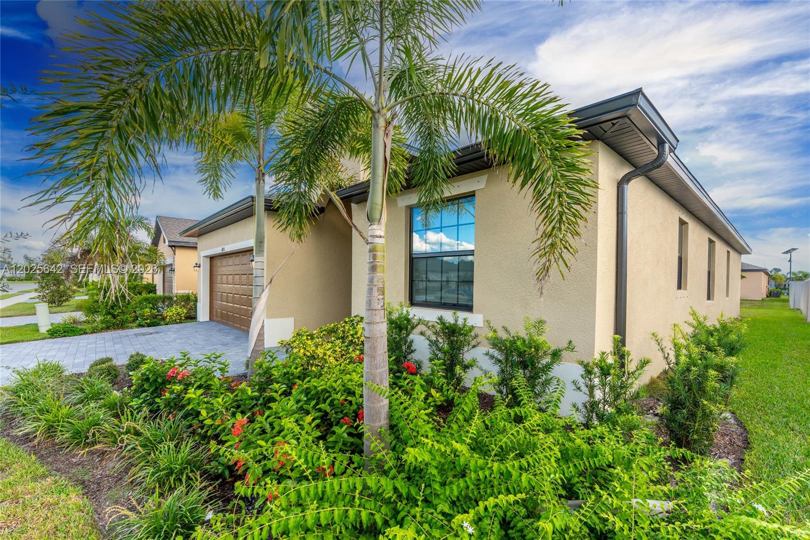 HAMMOCKS AT WEST PORT - Residential Lease