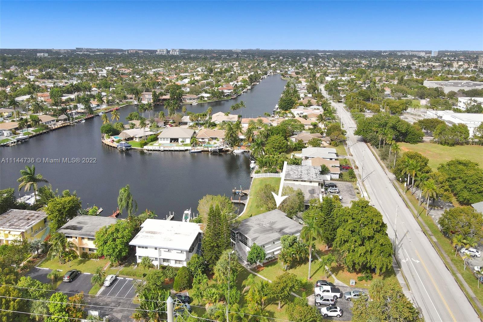 EAST POMPANO BEACH HIDDEN GEM! WATERFRONT ON CYPRESS LAKE! BRING YOUR BOAT, AVAILABLE SLIP UP TO 21 FT, FREE!  OCEAN ACCESS WITH ONE FIXED BRIDGE, FED HWY.  GREAT FOR LAUNCHING A KAYAAK AND ALL WATERSPORTS! AMAZING WATER VIEWS! FIRST FLOOR CORNER UNIT WITH WRAP AROUND PATIO!  FEATURES TILE THROUGHOUT, WASHER, DRYER HOOKUP, STORAGE, FRESHLY PAINTED, 2 CARS OK, SHUTTERS, AC CAN BE CONVERTED TO CENTRAL AIR.  FEELS LIKE A PRIVATE HOME!  4 UNIT CO-OP, GREAT LOCATION, ONE BLOCK WEST OF FEDERAL HWY AND MCNAB ROAD. ONE BLOCK TO PUBLIX AND SHOPPING.  MINUTES TO OCEAN, NEW FISHING PIER, RESTAURANTS!  ALL AGES WELCOME! PETS OK!  CAN RENT AFTER 2 YEARS OF OWNERSHIP! FRIENDLY WITH OLD FLORIDA CHARM! MCNAB ELEMENTARY SCHOOL DISTRICT. LISTING AGENT ACCOMPANY, NO LOCKBOX, CALL LISTING AGENT FOR SHOWING.