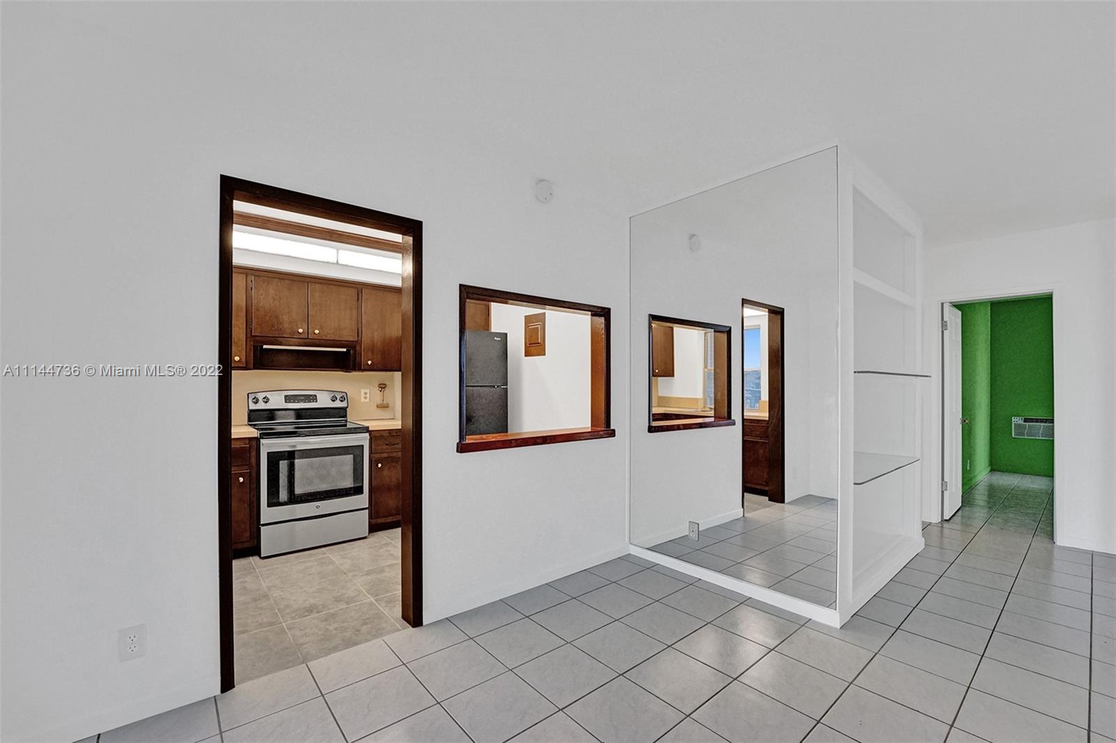CYPRESS LAKE CO-OP 10 - Residential