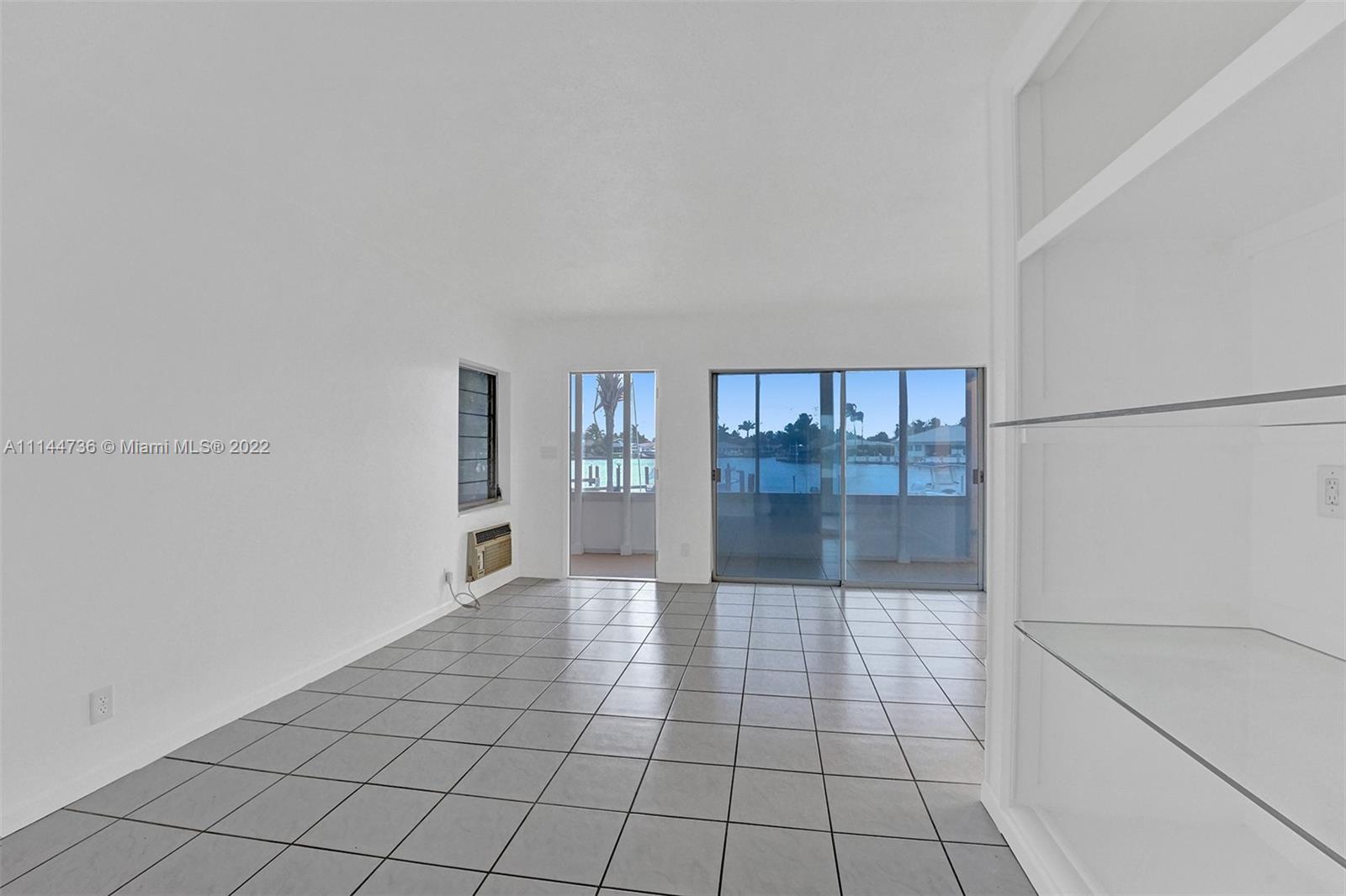 CYPRESS LAKE CO-OP 10 - Residential