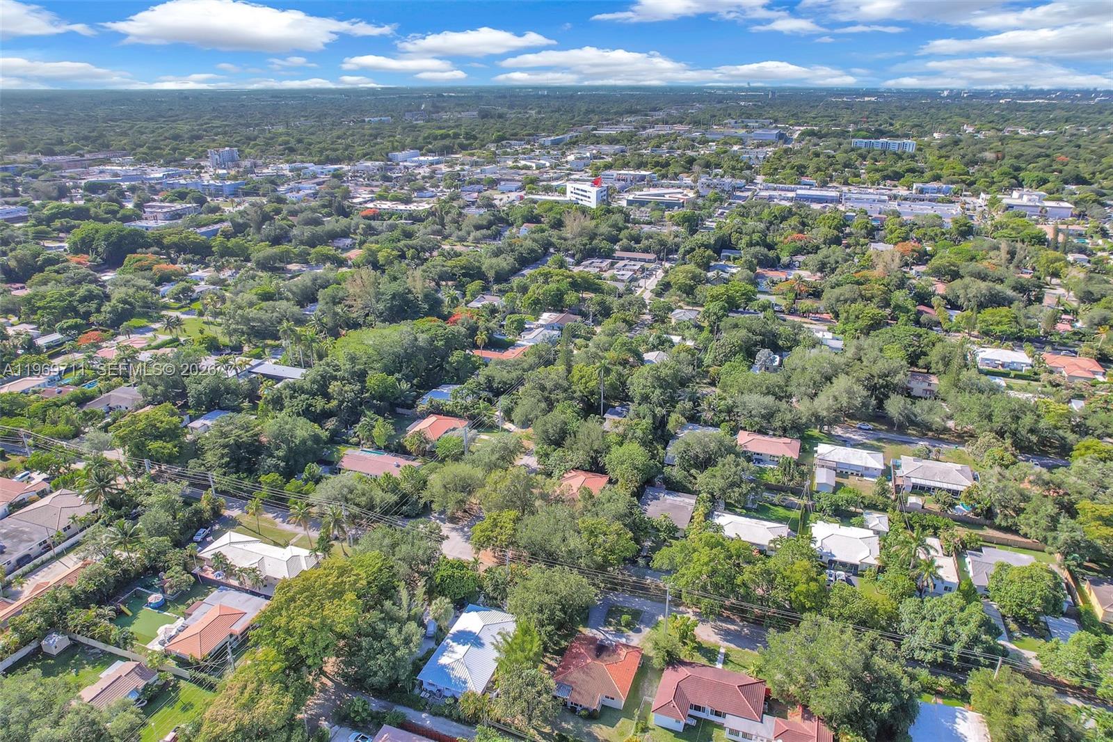 GRIFFINGS BISCAYNE PK EST - Residential