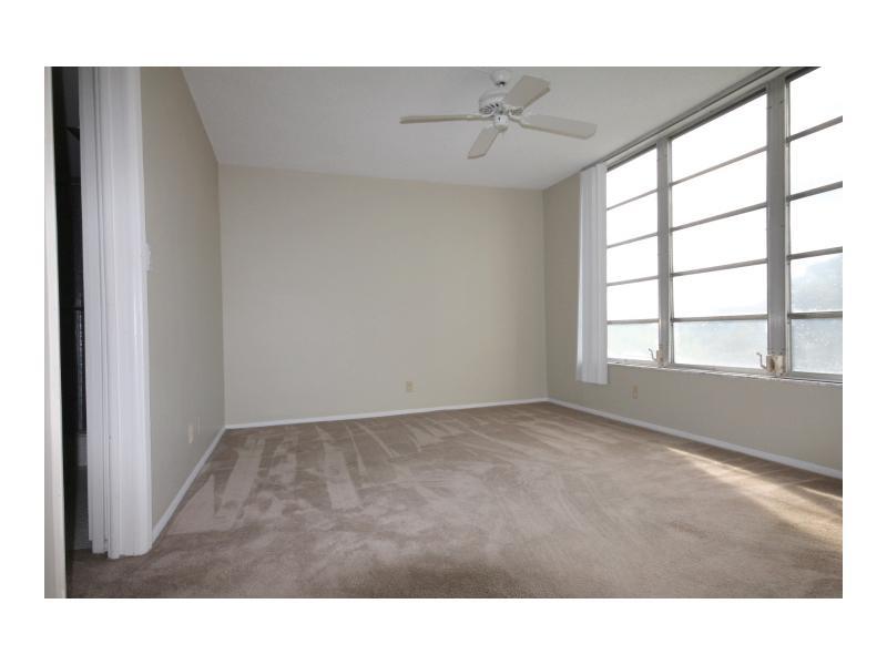 PALM-AIRE COUNTRY CLUB 50 - Residential Lease