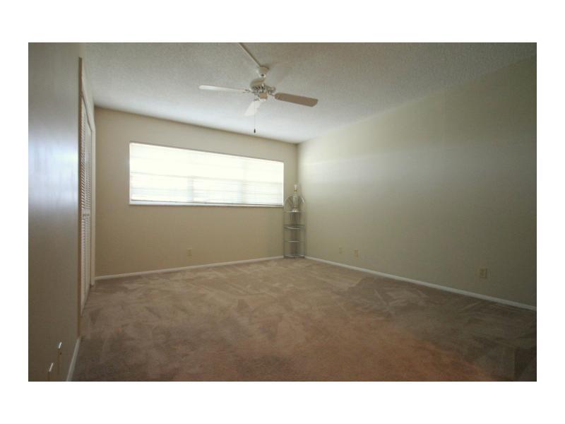 PALM-AIRE COUNTRY CLUB 50 - Residential Lease