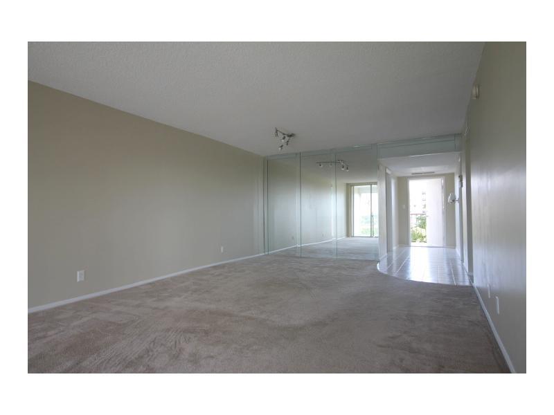 PALM-AIRE COUNTRY CLUB 50 - Residential Lease