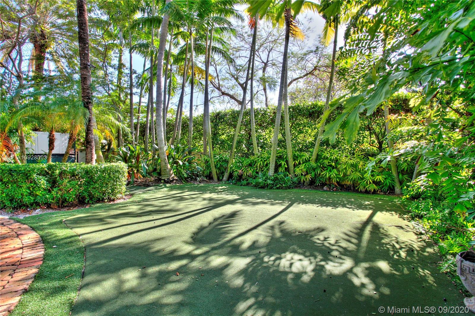TROPICAL ISLE HOMES SUB 4 - Residential