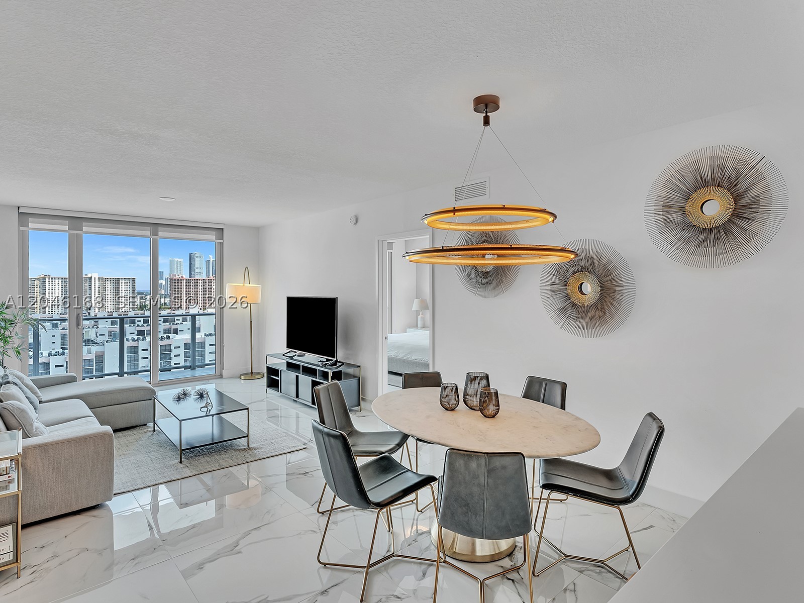 PARQUE TOWERS CONDO - Residential