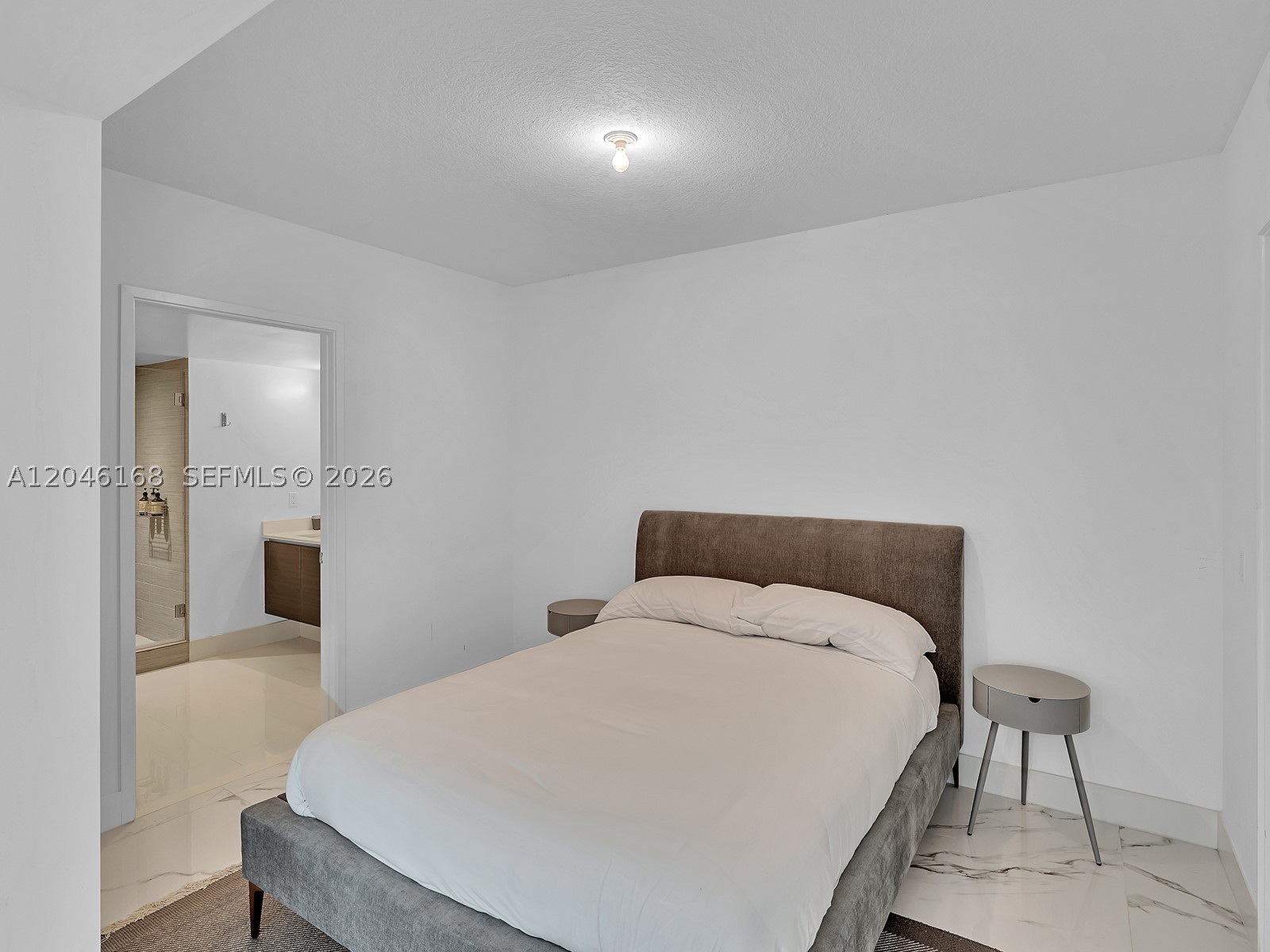 PARQUE TOWERS CONDO - Residential