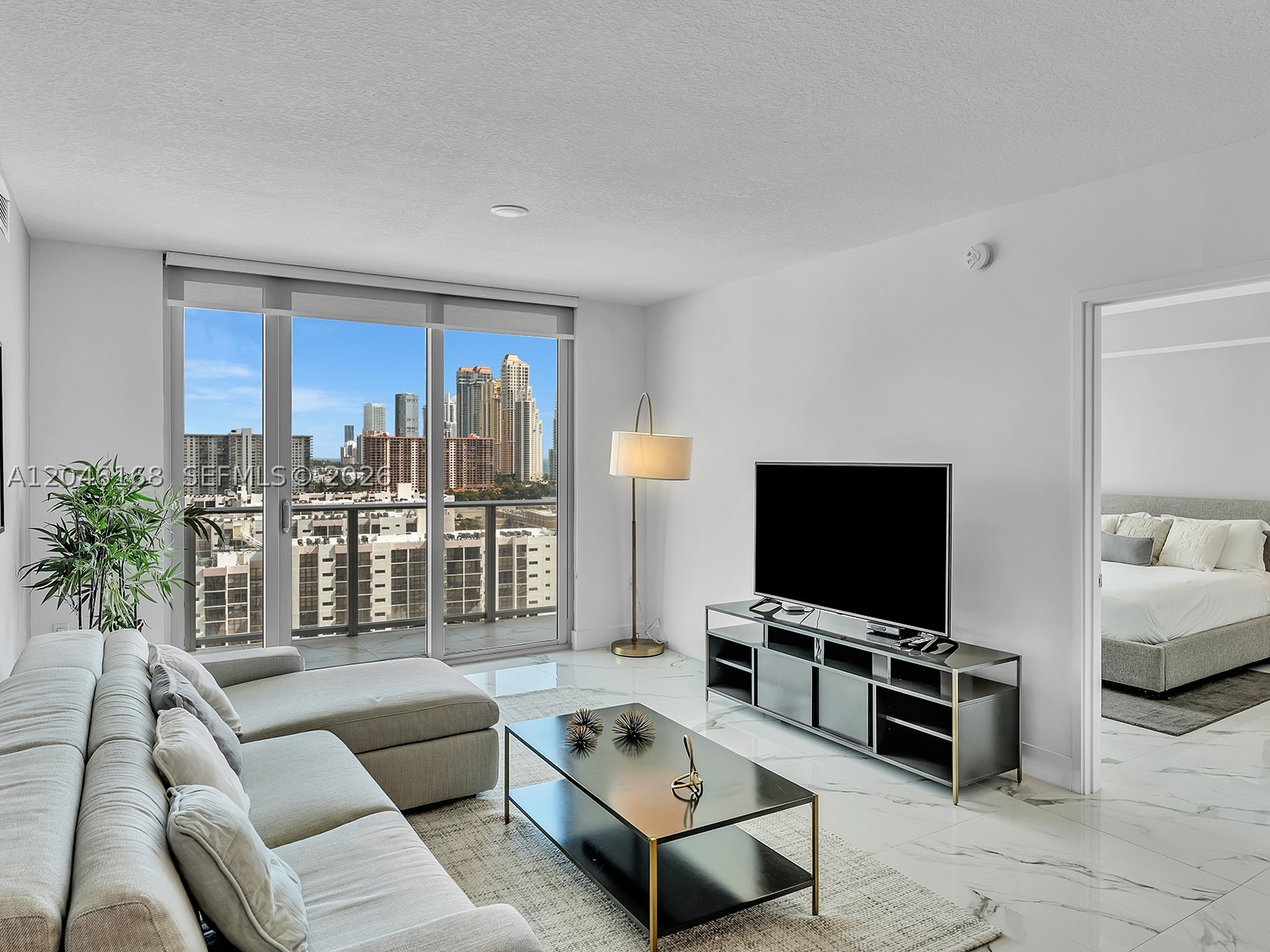 PARQUE TOWERS CONDO - Residential