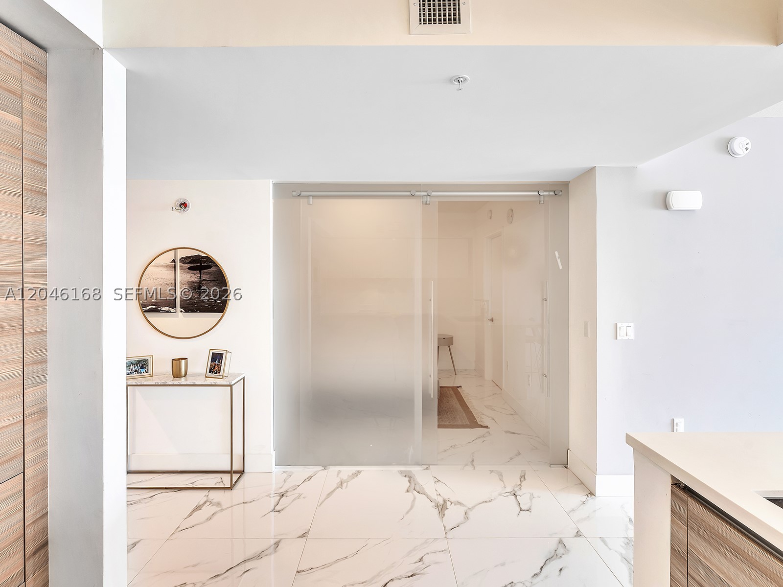 PARQUE TOWERS CONDO - Residential