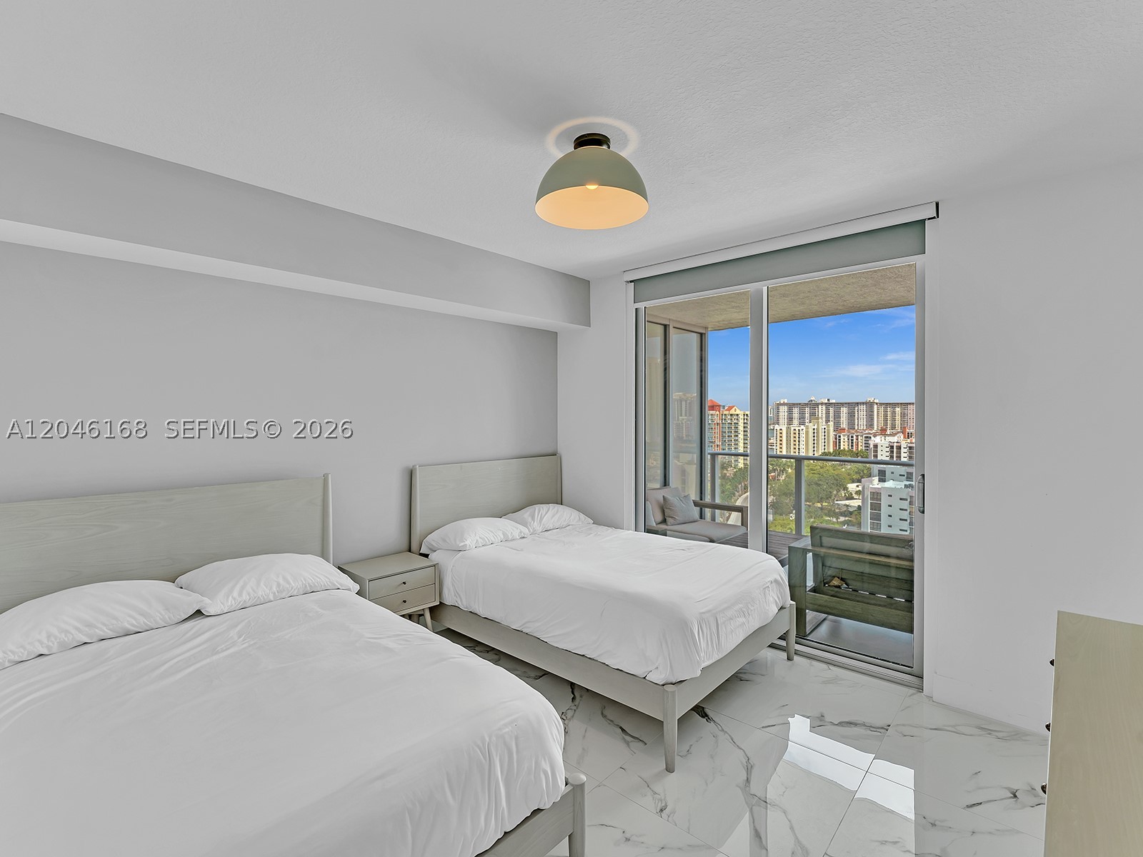 PARQUE TOWERS CONDO - Residential