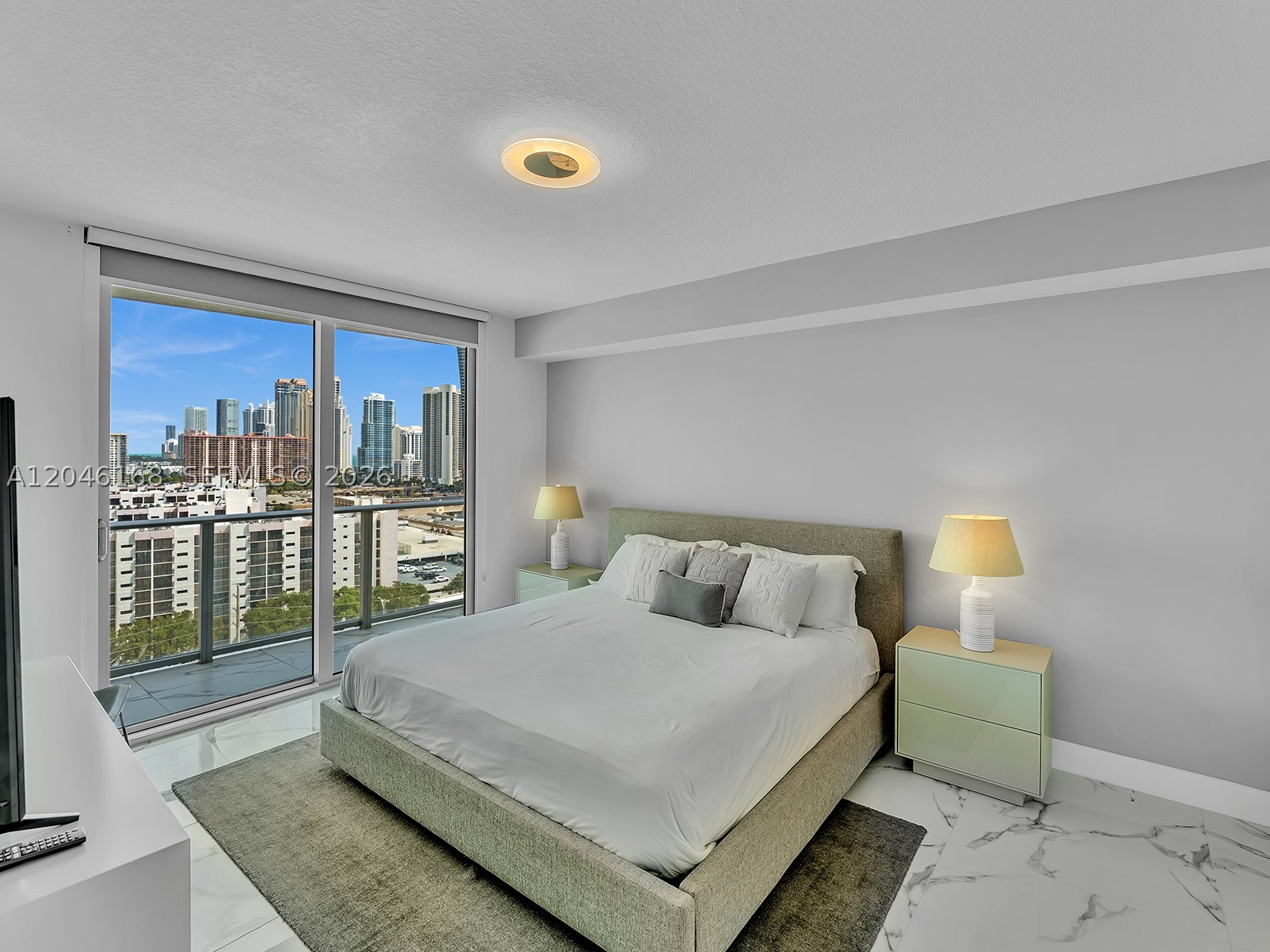 PARQUE TOWERS CONDO - Residential
