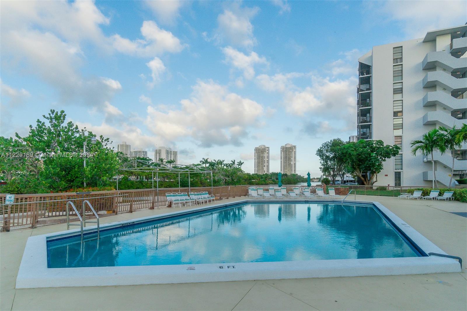 ENSENADA CONDO - Residential
