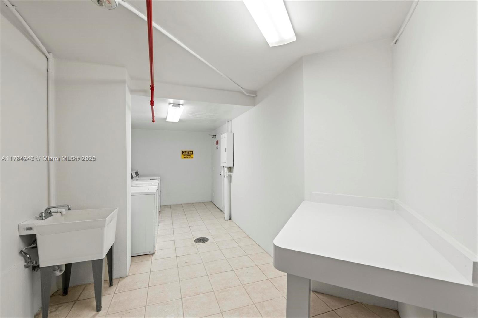 OCEANVIEW B CONDOMINIUM - Residential