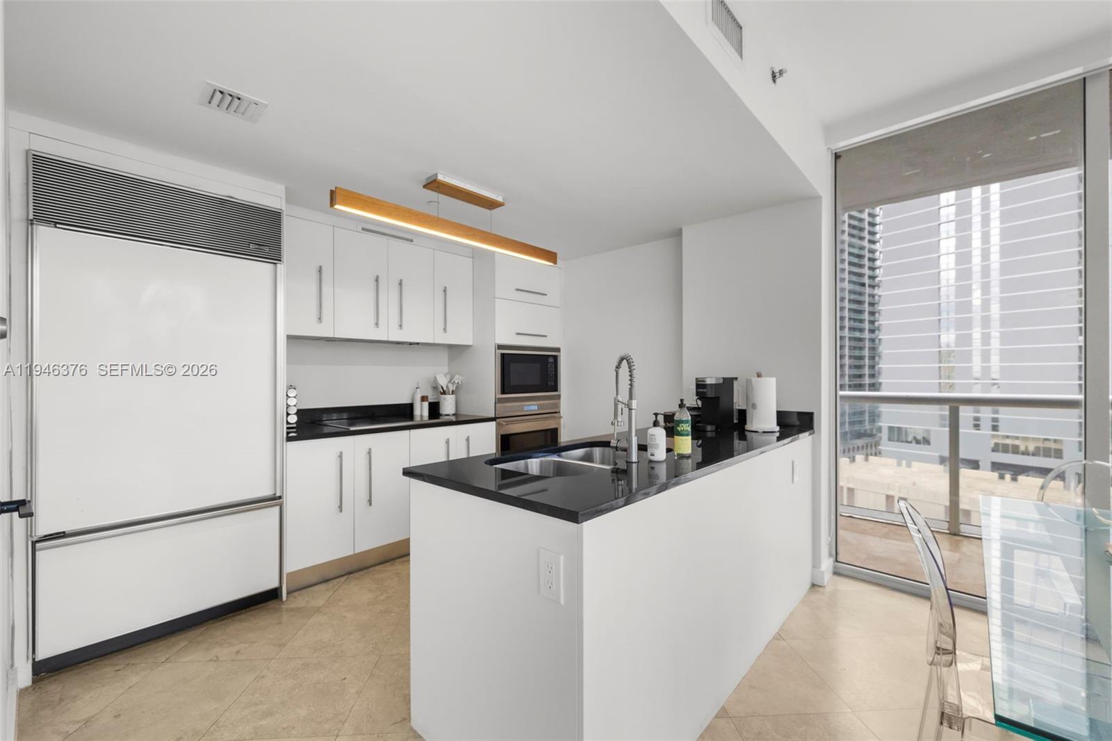 ICON BRICKELL CONDO NO 3 - Residential