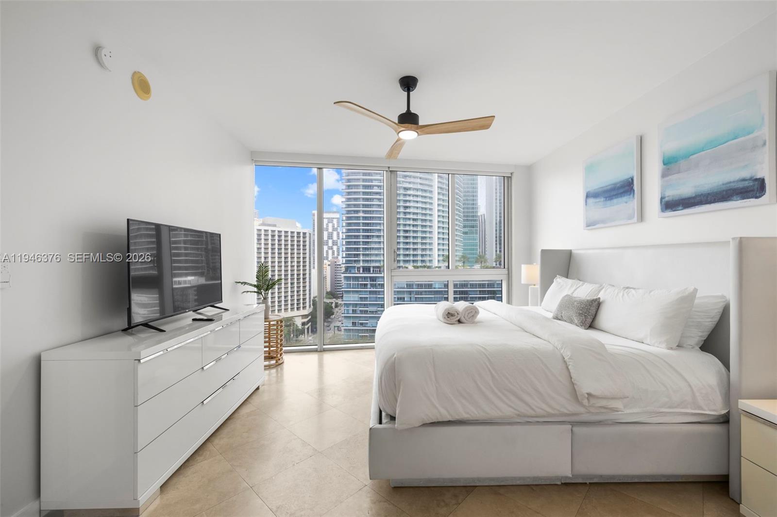 ICON BRICKELL CONDO NO 3 - Residential