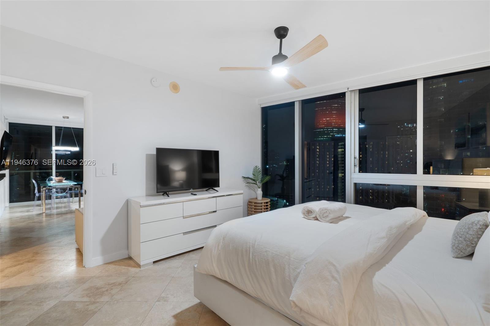 ICON BRICKELL CONDO NO 3 - Residential